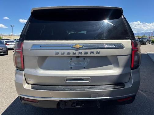 2022 Chevrolet Suburban LS