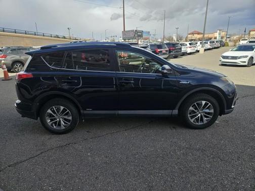 2018 Toyota RAV4 Hybrid XLE