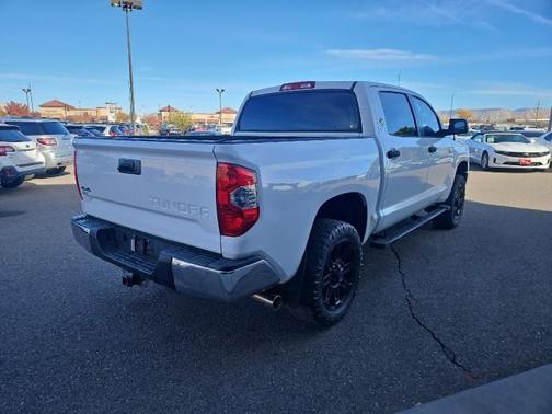 2014 Toyota Tundra SR5