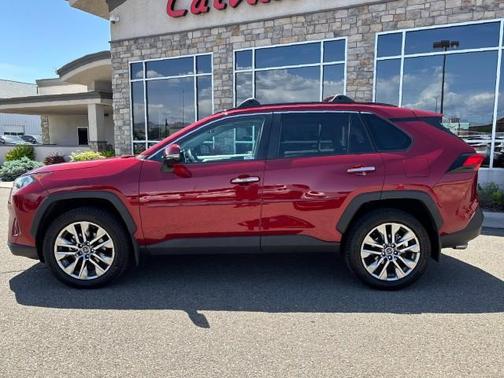 2020 Toyota RAV4 Limited