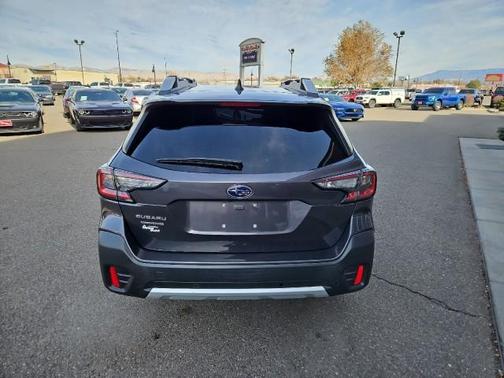 2021 Subaru Outback Touring XT