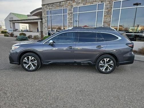 2021 Subaru Outback Touring XT