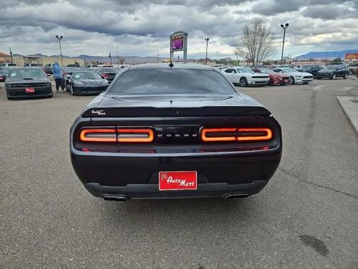 2017 Dodge Challenger GT