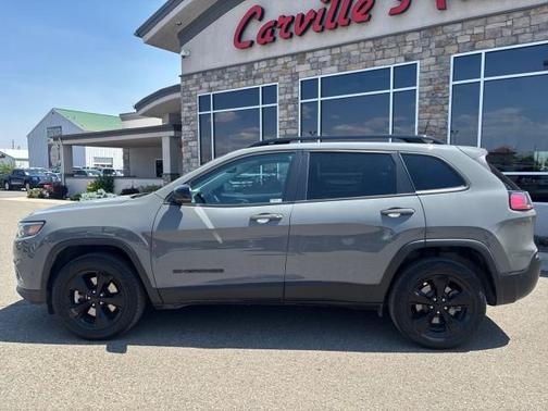 2023 Jeep Cherokee Altitude Lux