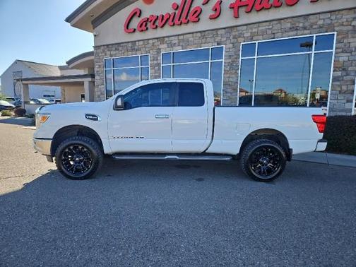 2017 Nissan Titan XD SV