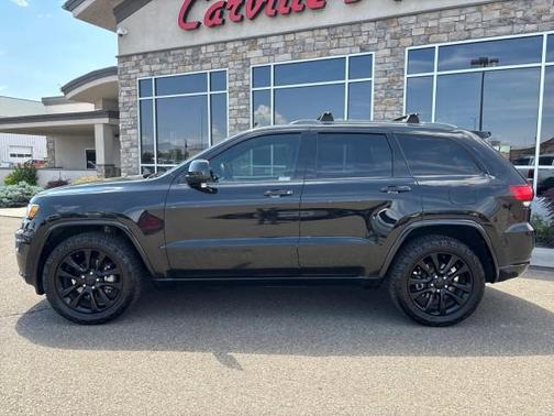 2017 Jeep Grand Cherokee Altitude