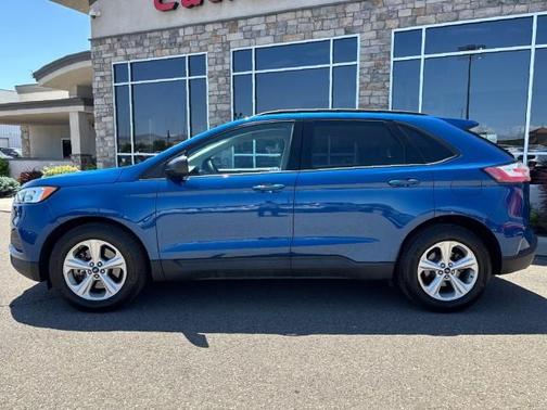 2020 Ford Edge SE