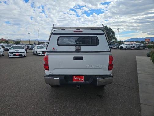 2016 Toyota Tundra SR5