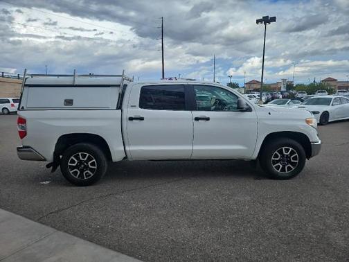 2016 Toyota Tundra SR5