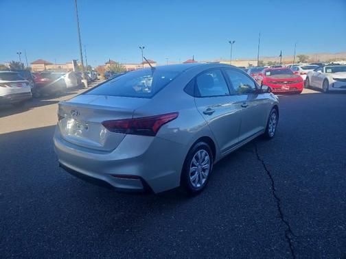 2019 Hyundai Accent SE
