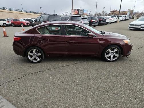 2014 Acura ILX 2.0L Technology