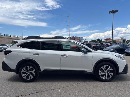 2020 Subaru Outback Touring XT
