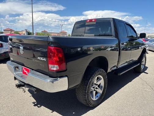 2016 RAM 1500 SLT