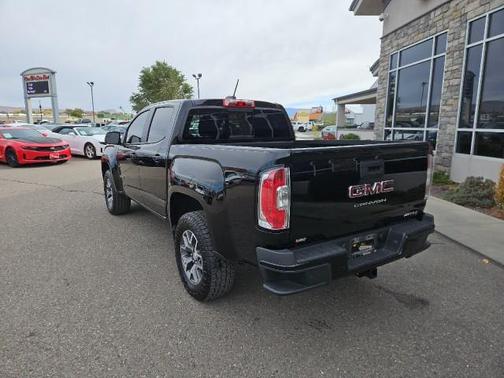 2022 GMC Canyon AT4