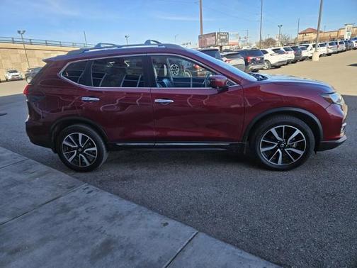 2020 Nissan Rogue SL