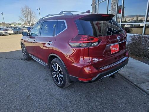 2020 Nissan Rogue SL