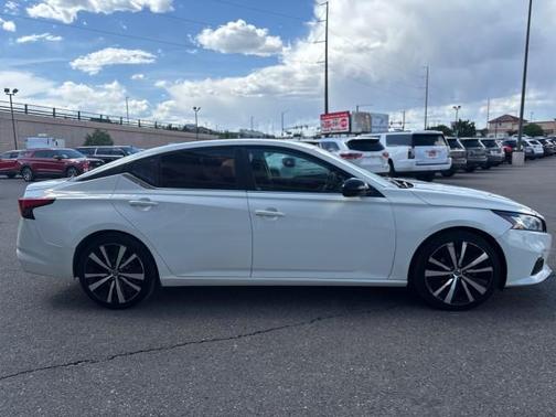2019 Nissan Altima 2.5 SR