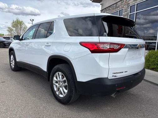 2021 Chevrolet Traverse LS