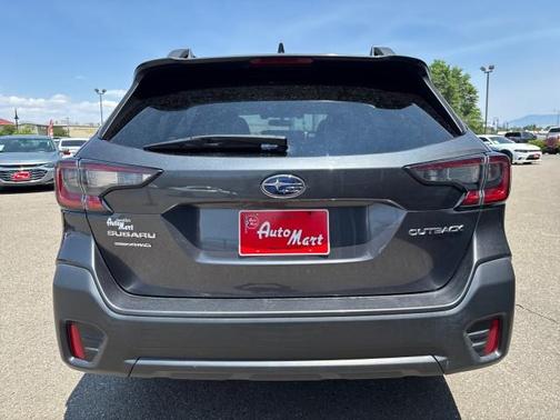 2022 Subaru Outback Premium