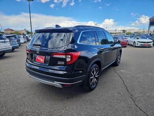 2020 Honda Pilot Touring 8-Passenger