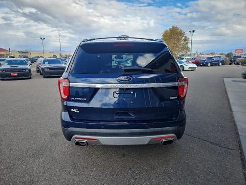 2017 Ford Explorer Platinum