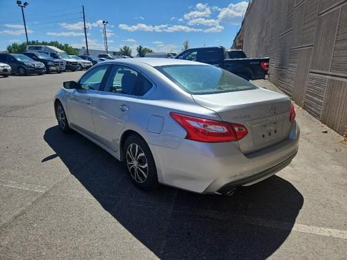 2016 Nissan Altima 2.5 S