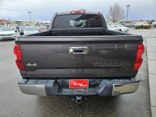 2017 Toyota Tundra SR5