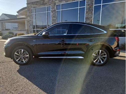 2022 Audi Q5 45 S line quattro Premium