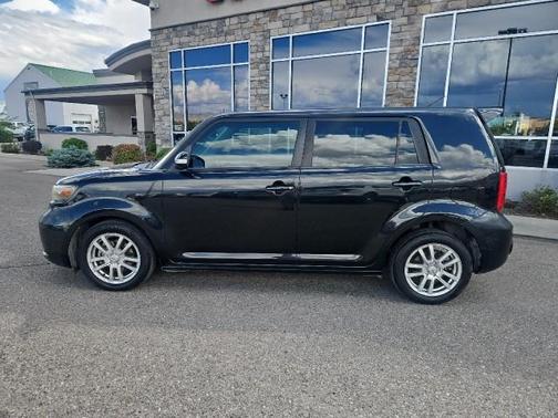 2010 Scion xB 