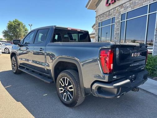 2022 GMC Sierra 1500 Limited AT4
