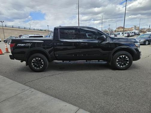 2023 Nissan Titan PRO-4X