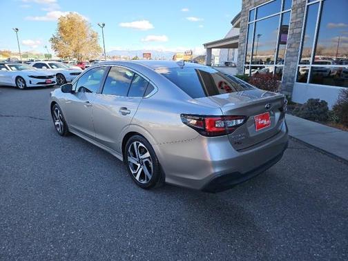 2020 Subaru Legacy 