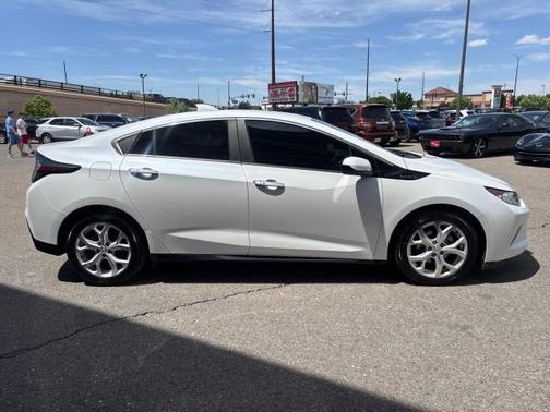 2017 Chevrolet Volt Premier