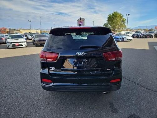 2019 Kia Sorento L