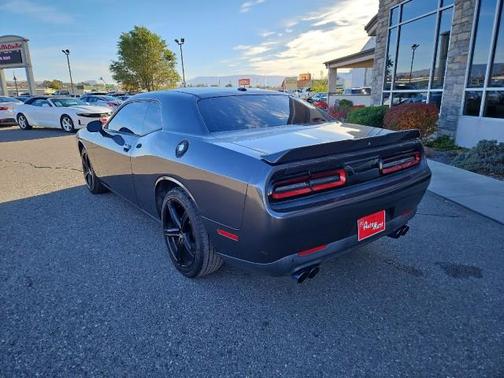2018 Dodge Challenger SXT