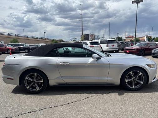 2015 Ford Mustang V6