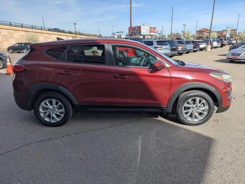 Gemstone Red 2019 Hyundai TUCSON SE
