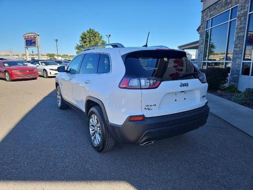 2021 Jeep Cherokee Latitude Lux