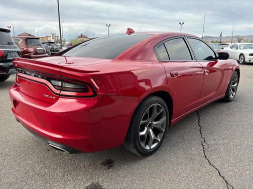 2015 Dodge Charger SXT