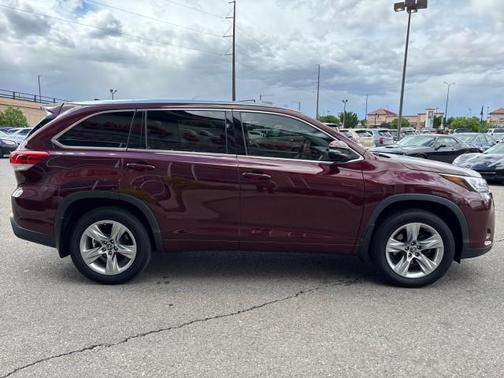 2018 Toyota Highlander Limited