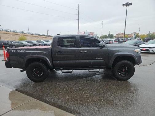 2018 Toyota Tacoma TRD Sport