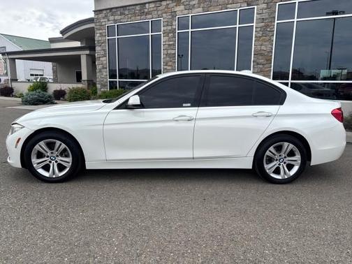 2016 BMW 328 i