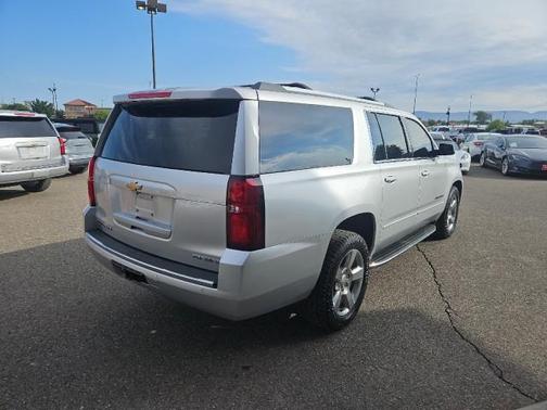 2020 Chevrolet Suburban Premier