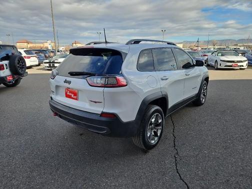 2019 Jeep Cherokee Trailhawk