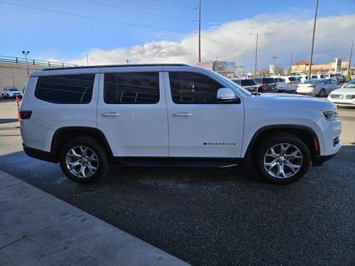 2022 Jeep Wagoneer Series II