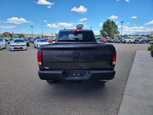 2022 RAM 1500 Classic SLT