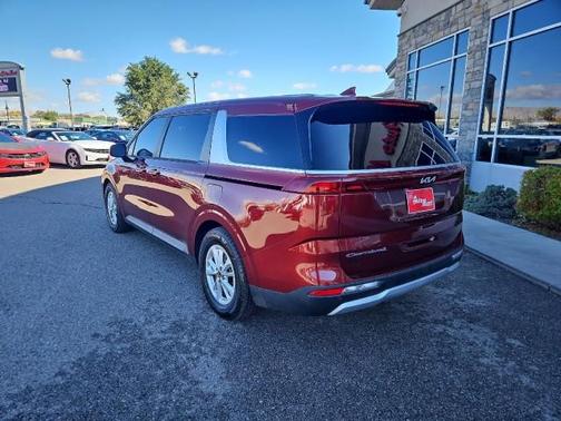 2022 Kia Carnival LXS