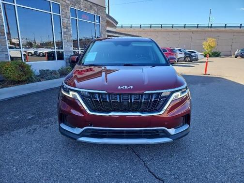 2022 Kia Carnival LXS