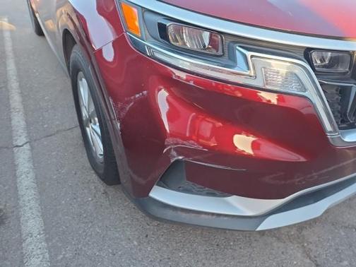 2022 Kia Carnival LXS