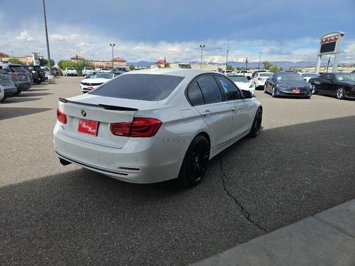 2016 BMW 328 i